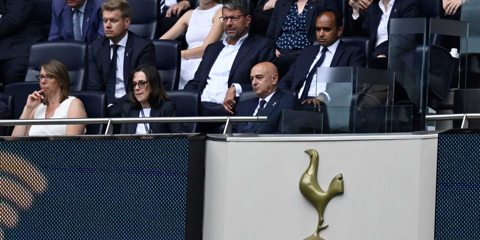 Tottenham Hotspur Board of Directors Daniel Levy, coach Johanan Lang and CEO Vienna Vincasm
