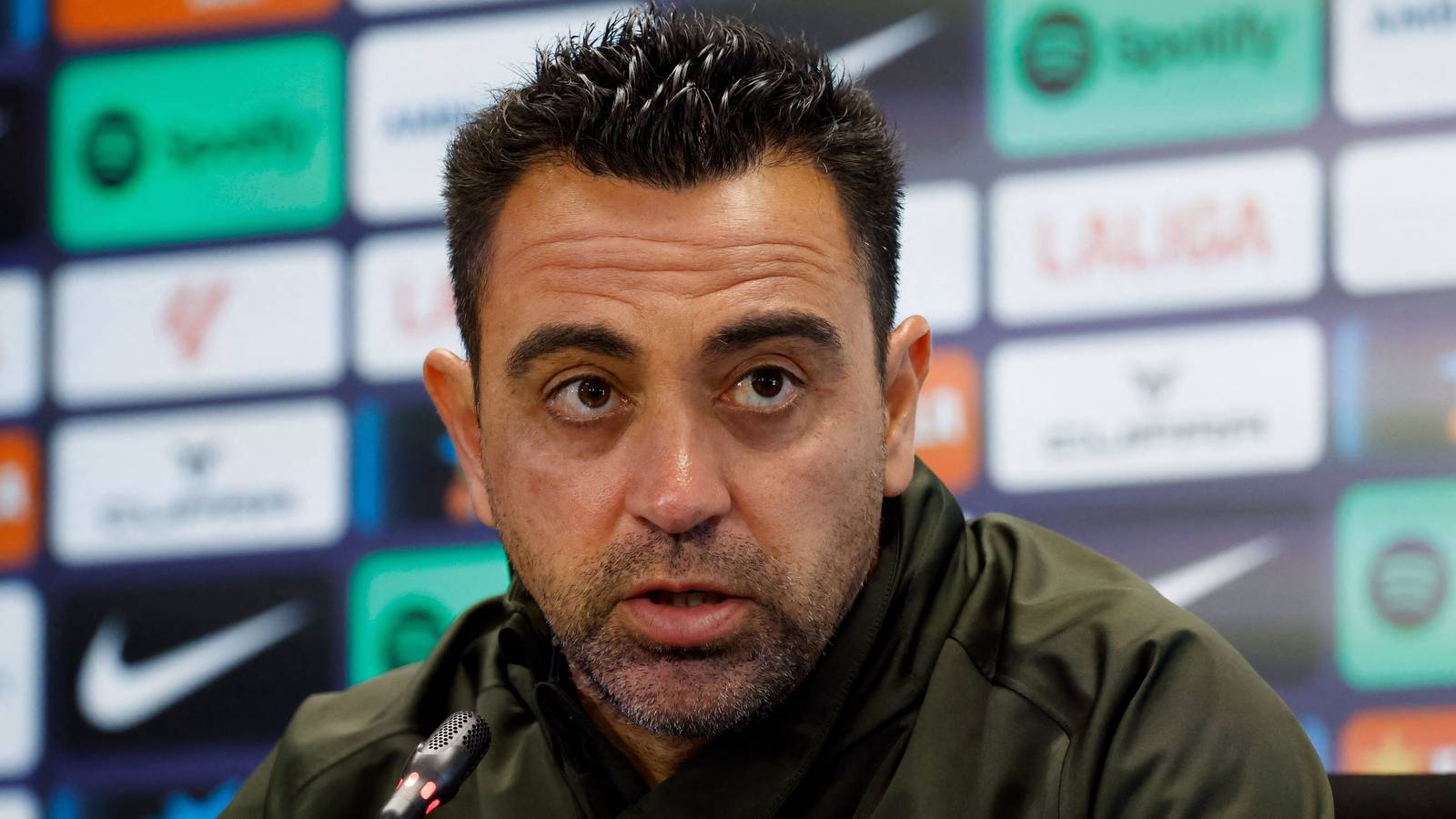 Wolves make contact to appoint Xavi as top target to replace Pereira revealed