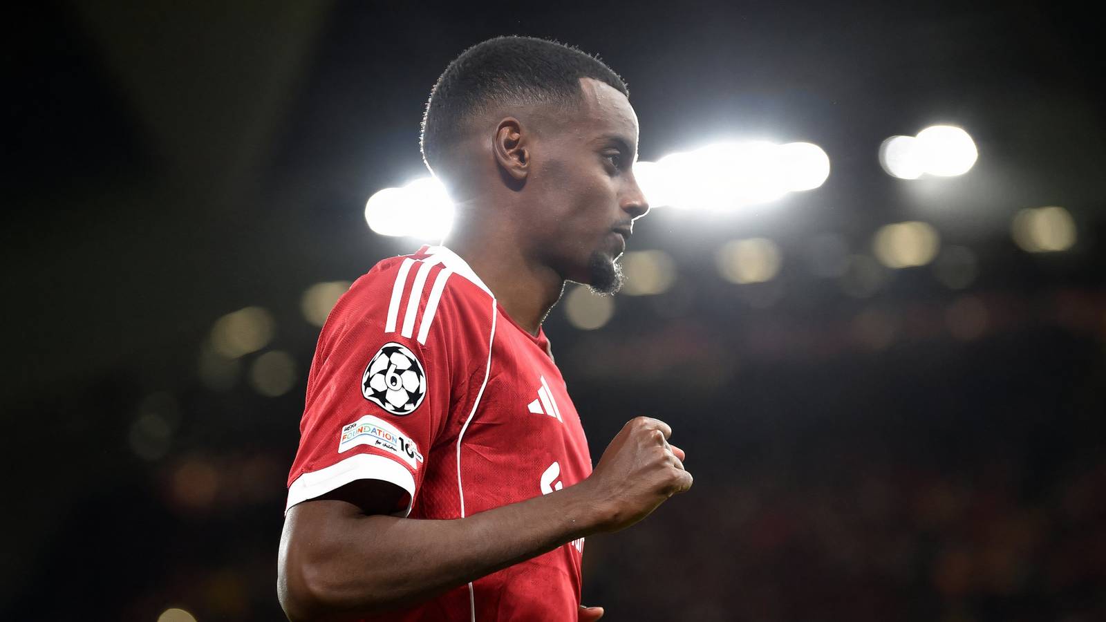 FSG could see £87m Liverpool bid accepted to sign Isak's new Gordon