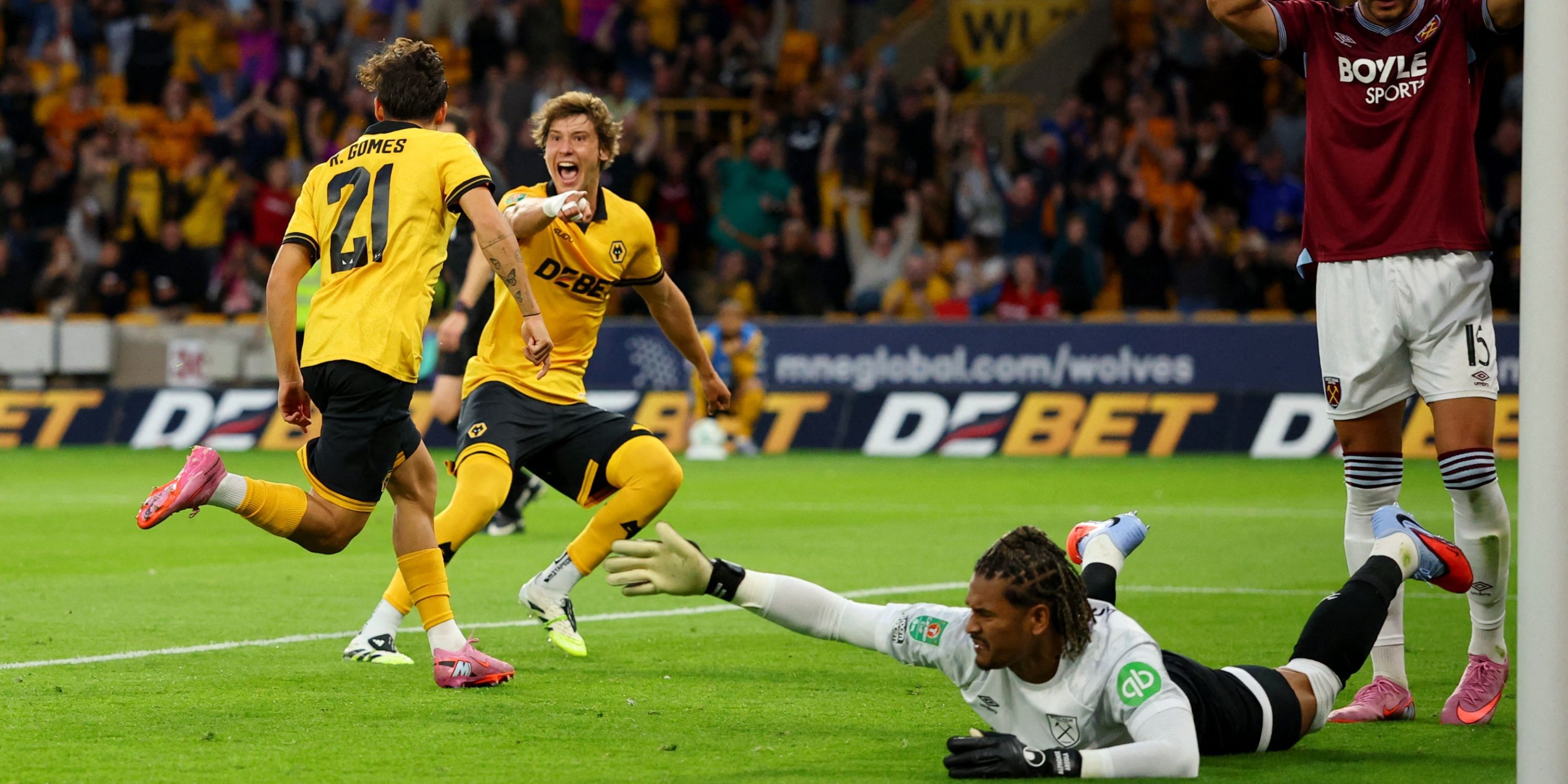 fer-lopez-wolves