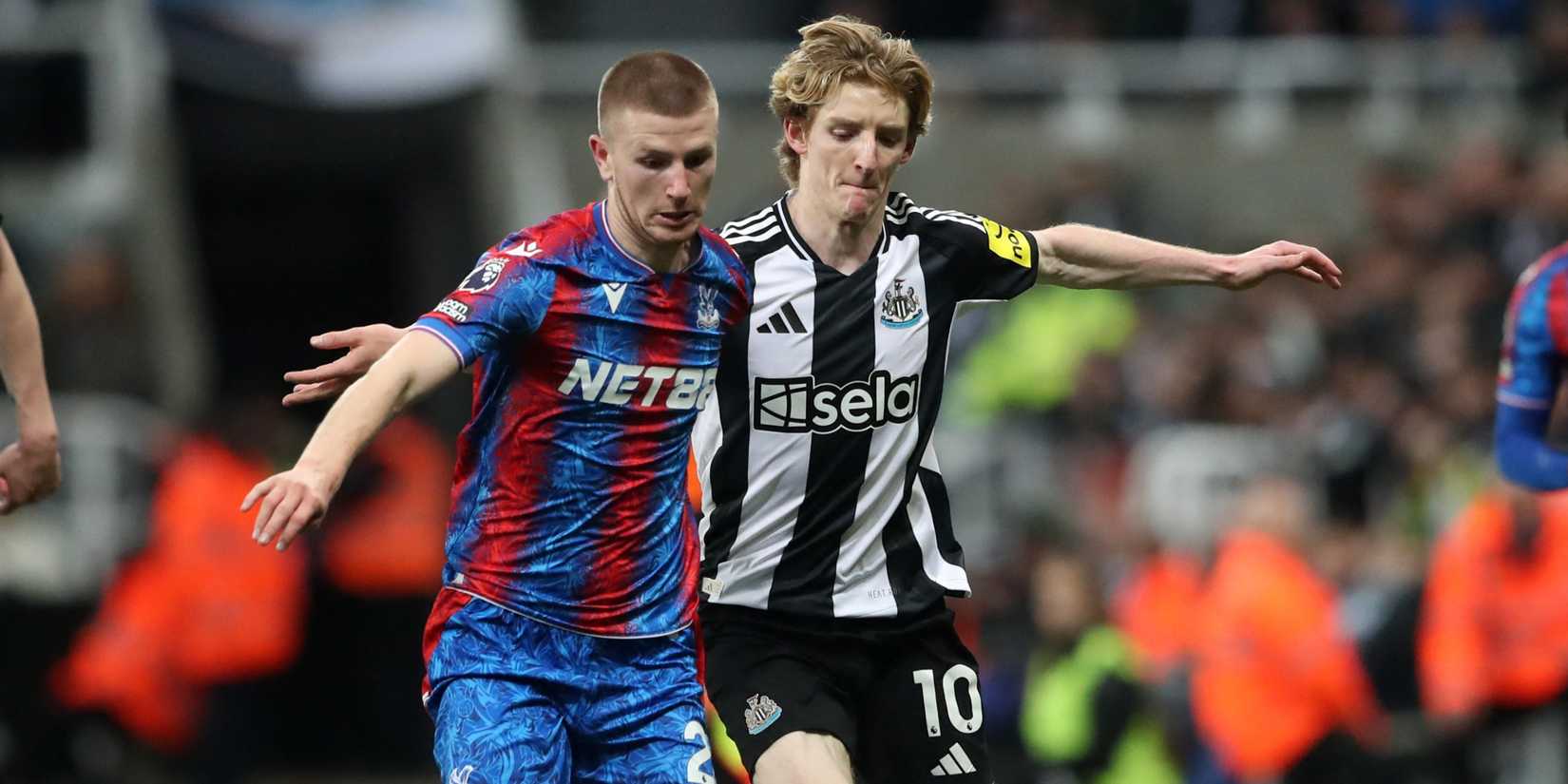 Adam Wharton, joven promesa del Crystal Palace, en el radar del Manchester United.