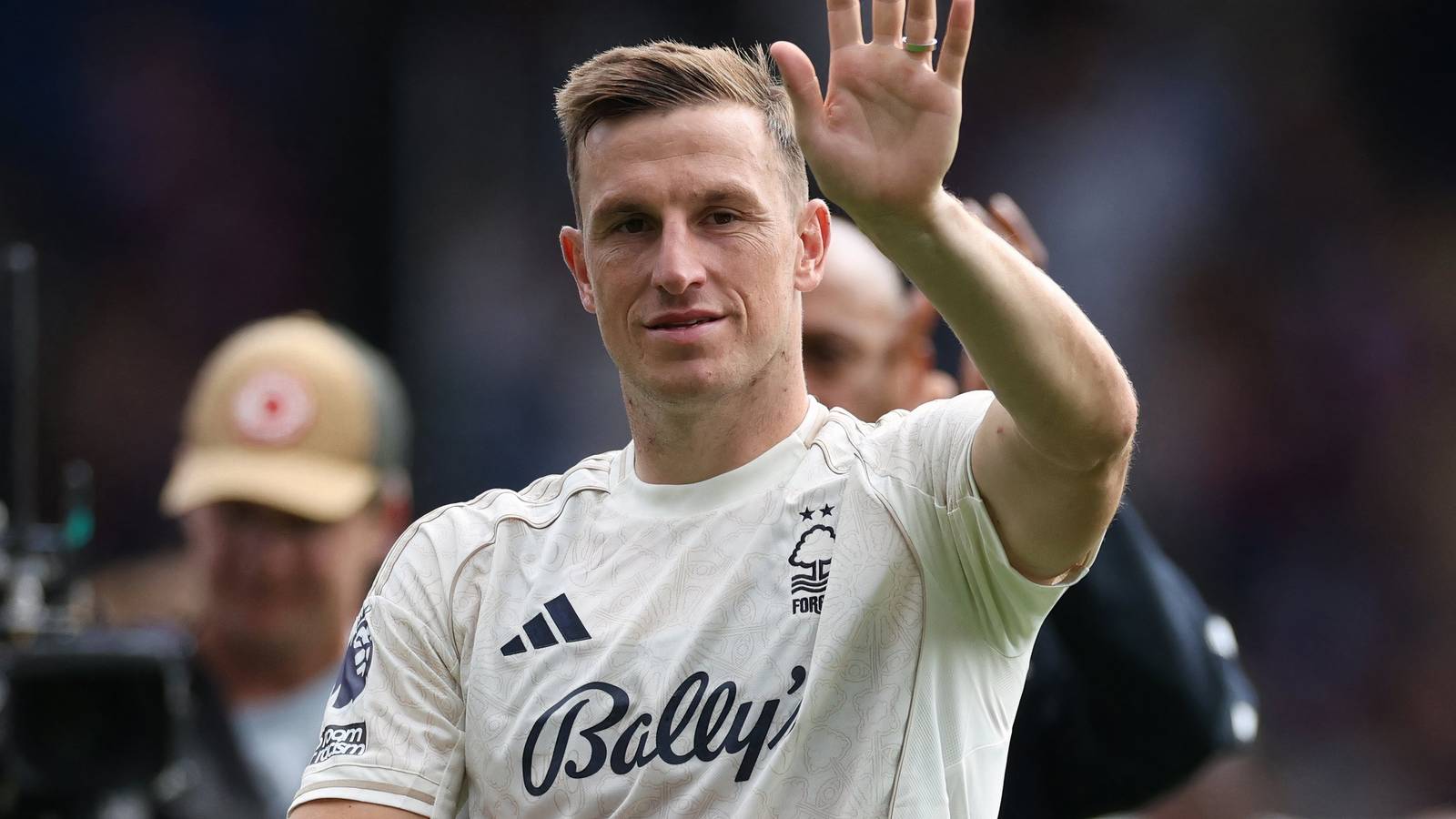 Nottingham Forest can sign Wood 2.0 in "one of the best STs in Europe"