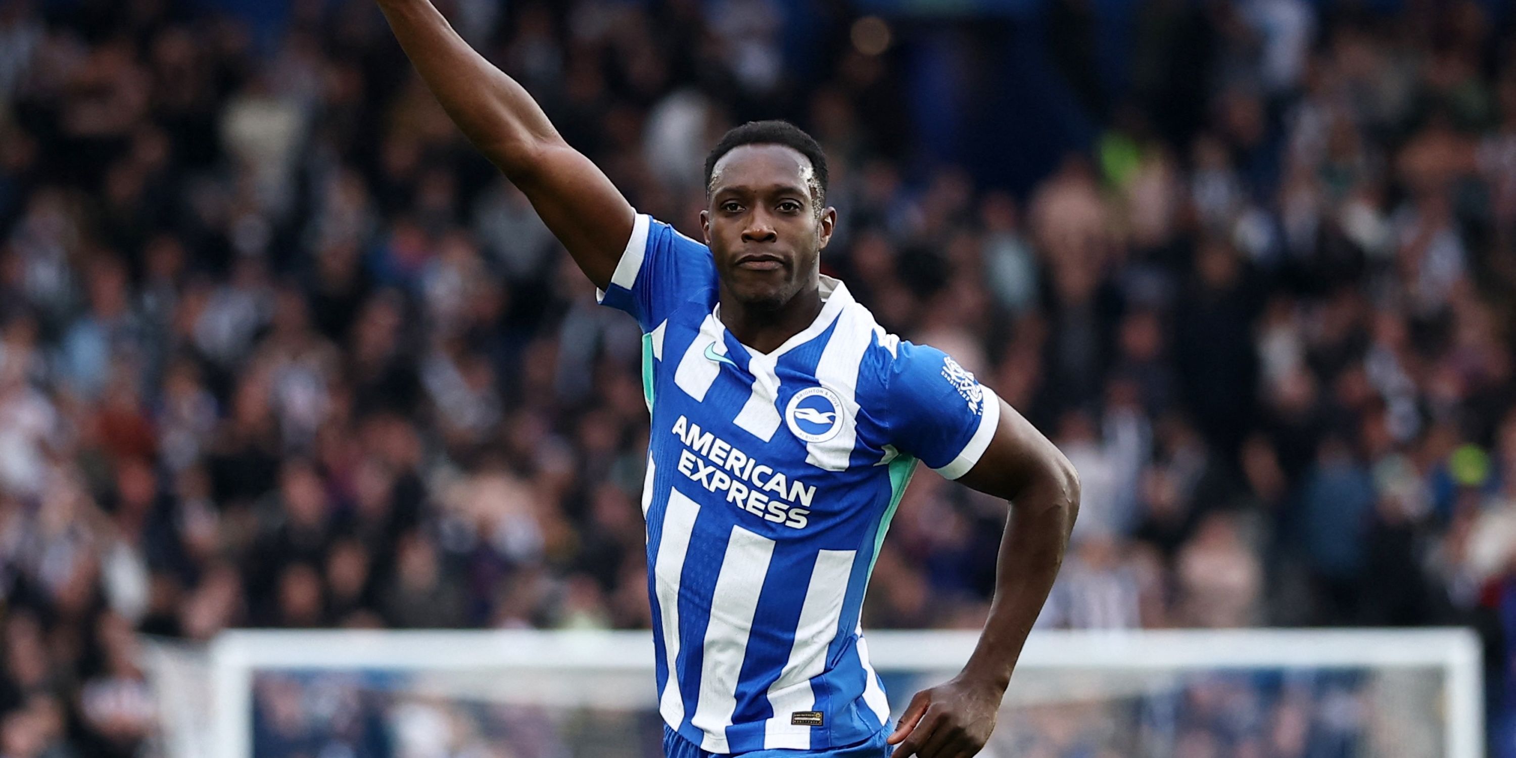 Ferdinand says Tuchel "has to" select Welbeck in England's World Cup squad