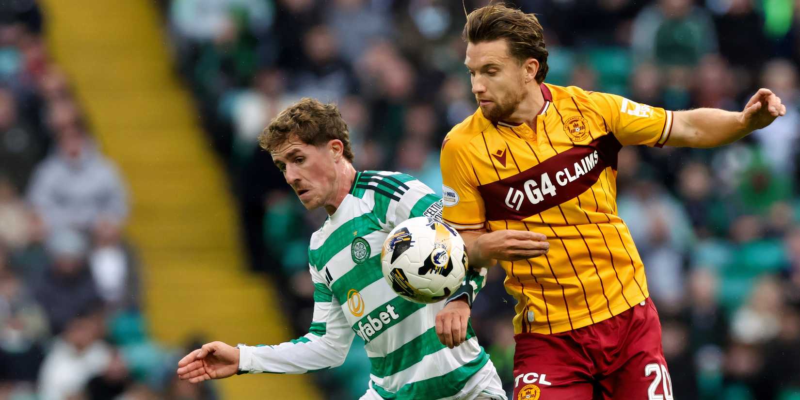 Celta-Luke-McCowan-Motherwell