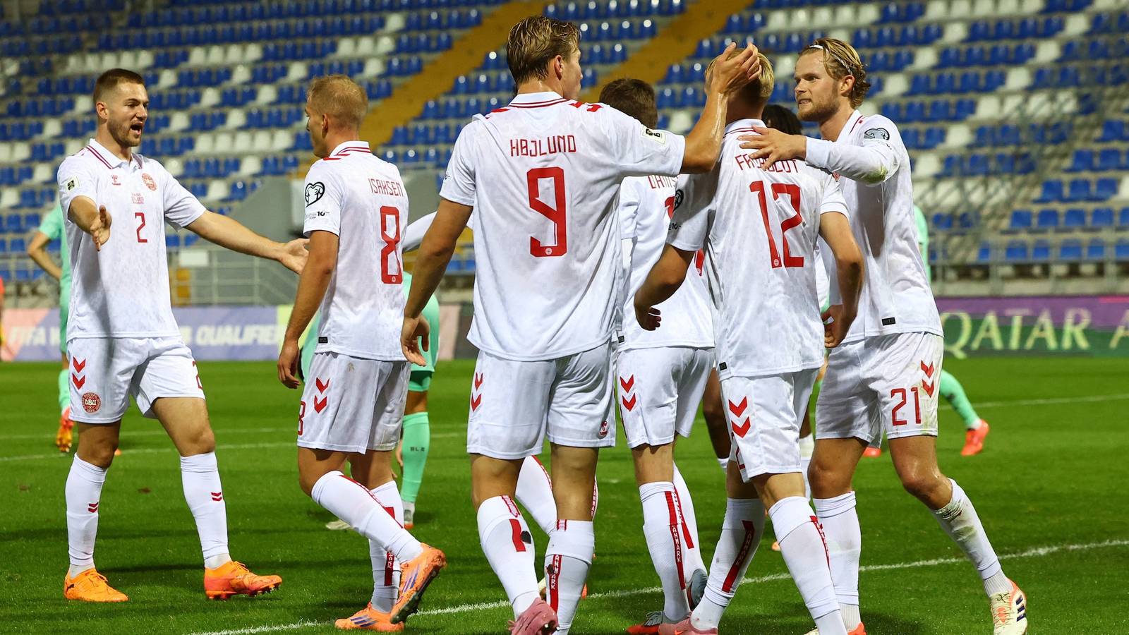 Same agent as Frank: Tottenham now join race for "fantastic" £52m midfielder - Football FanCast