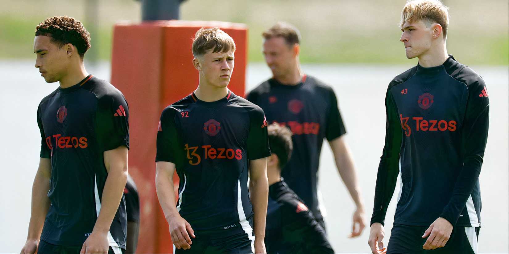 Academia-Jim-Thwaites-Man-Utd