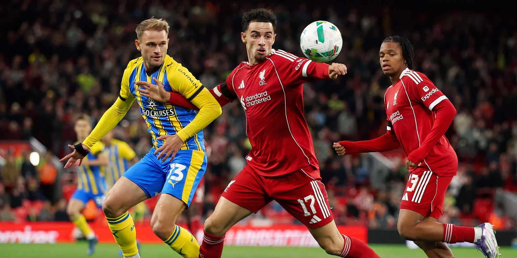 Liverpool midfielder Curtis Jones -1