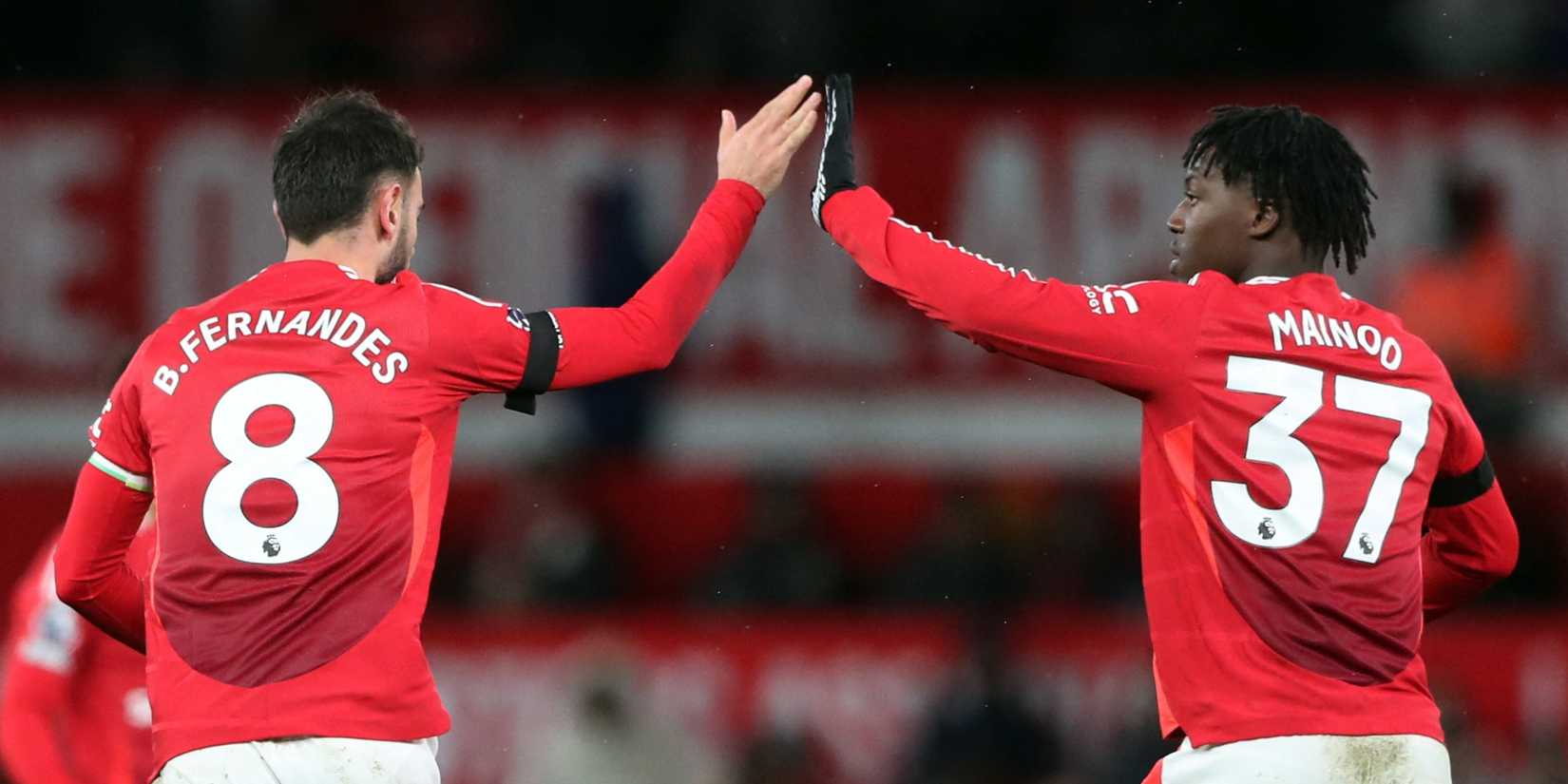 Man Utd's future "£100m+ footballer" is another Casemiro in the making Mainoo Fernandes