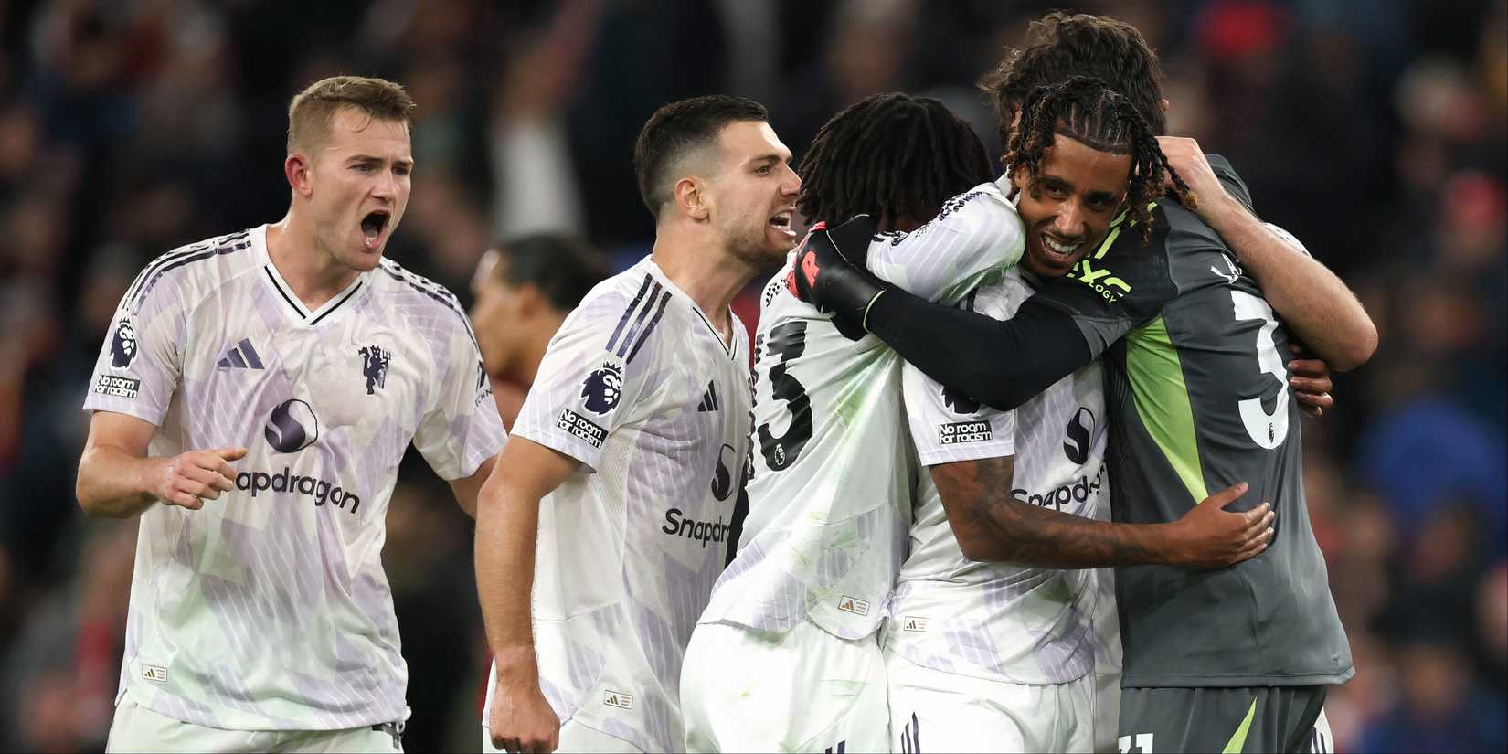 Man-Utd-Senne-Lammens-Yoro-De-Ligt