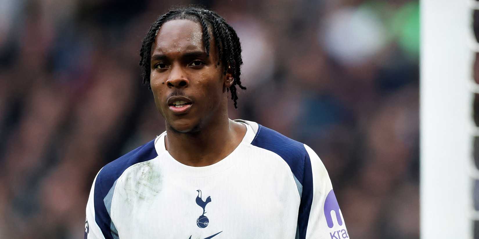 Spurs star now a doubt for Prague after limping out of the stadium on ...