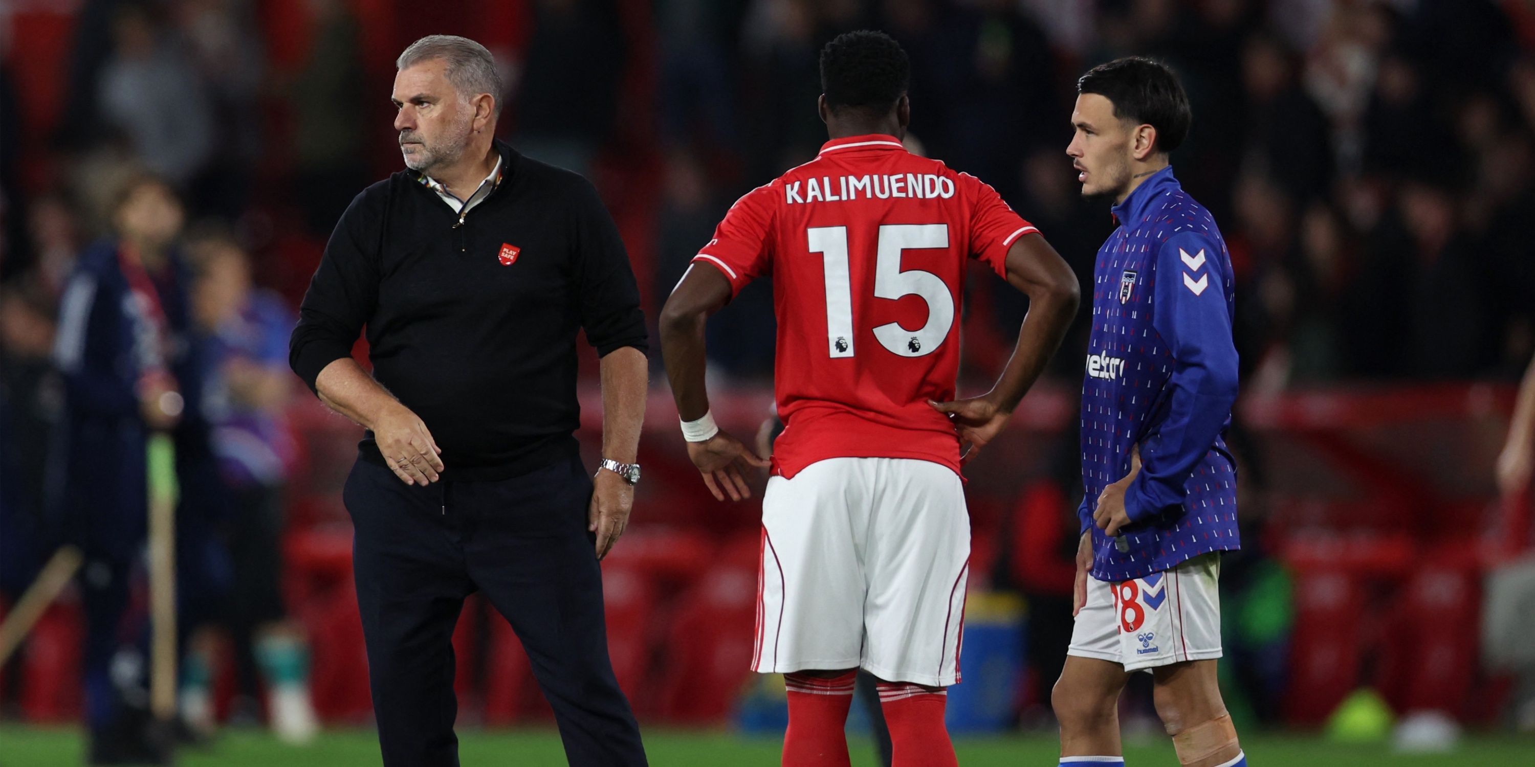 Arnaud Kalimuendo Nottingham Forest