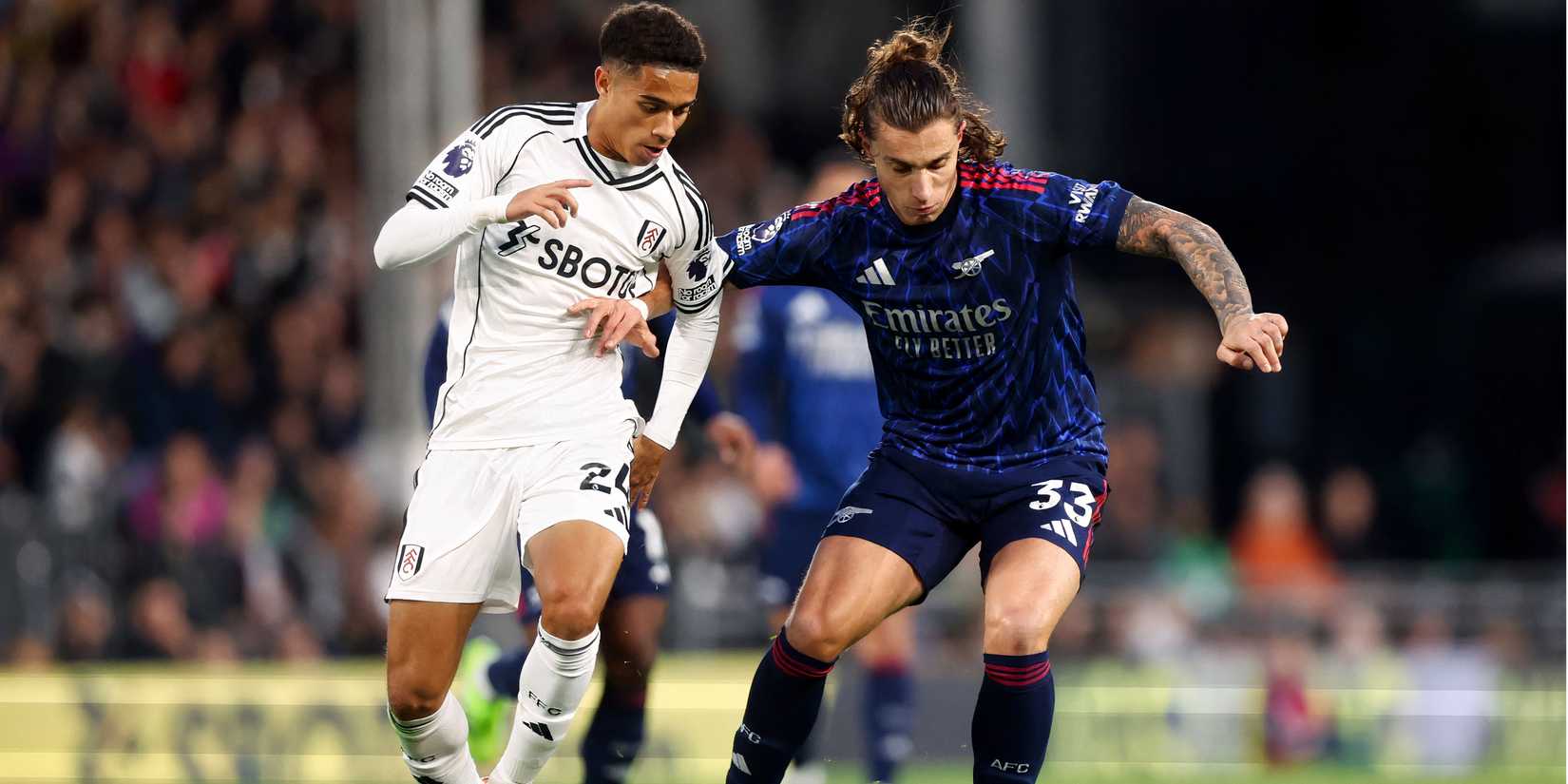 Riccardo-Calafiori-arsenal-josh-king-fulham