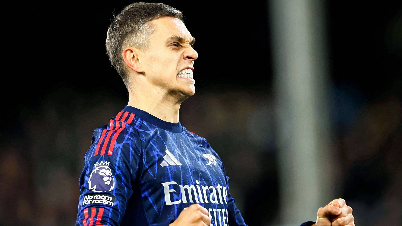 £150k-p/w star who's "better than Saka" could end Trossard's Arsenal stay