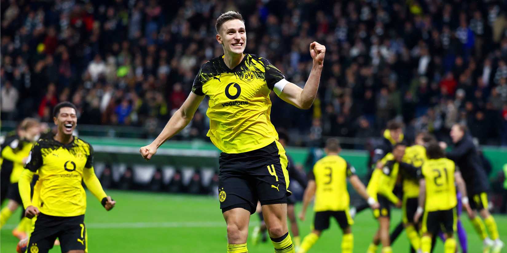 nico-schlotterbeck-borussia-dortmund