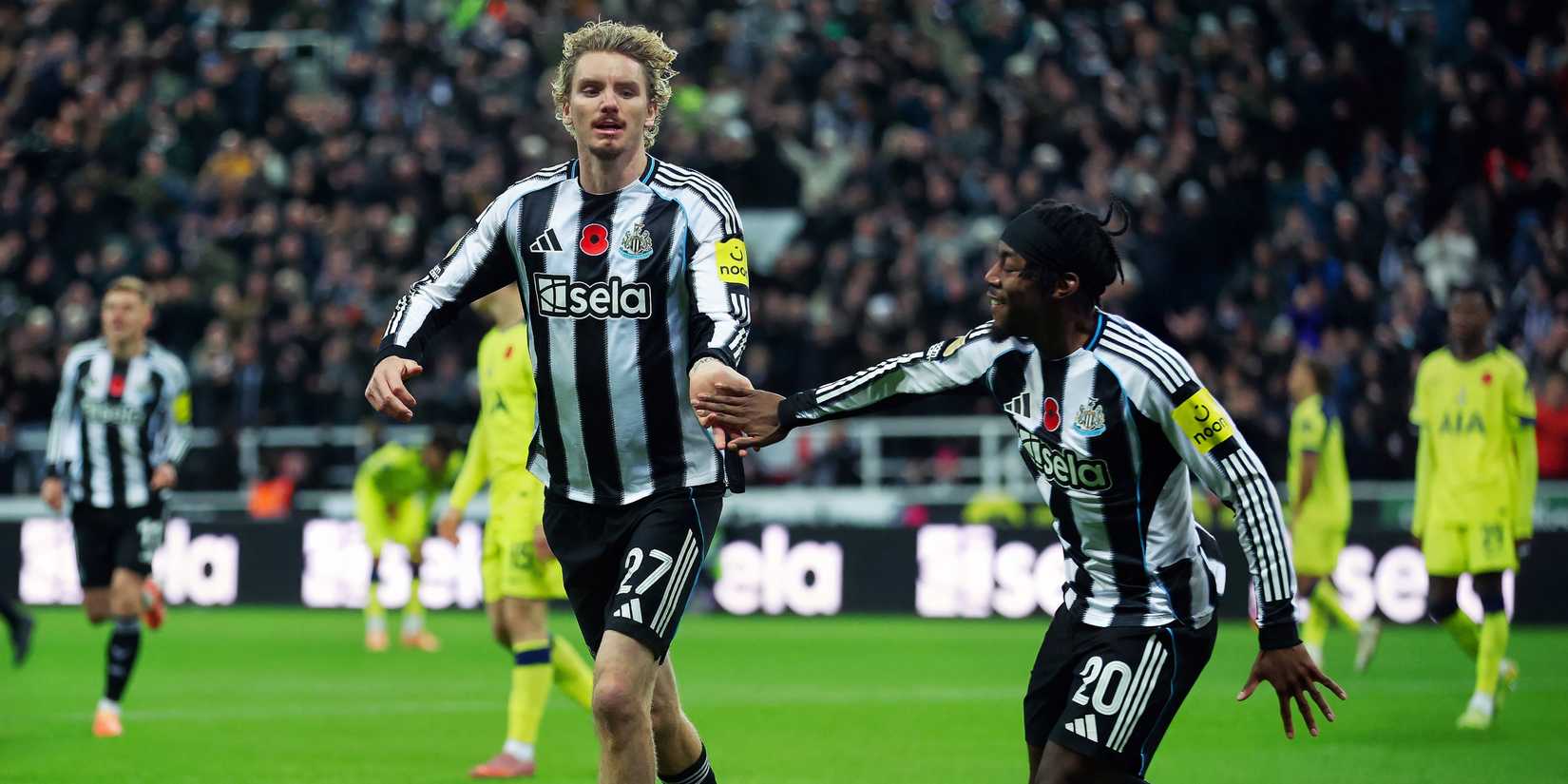 Newcastle striker Nick Woltemade-3