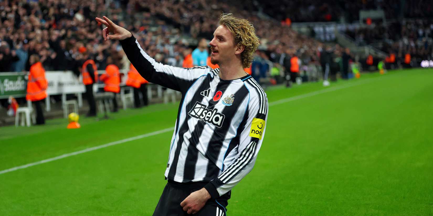Nick Woltemade celebrates for Newcastle