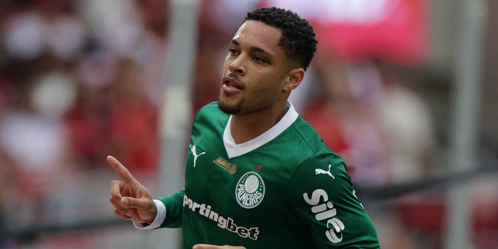Palmeiras' Vitor Roque celebrates scoring their first goal