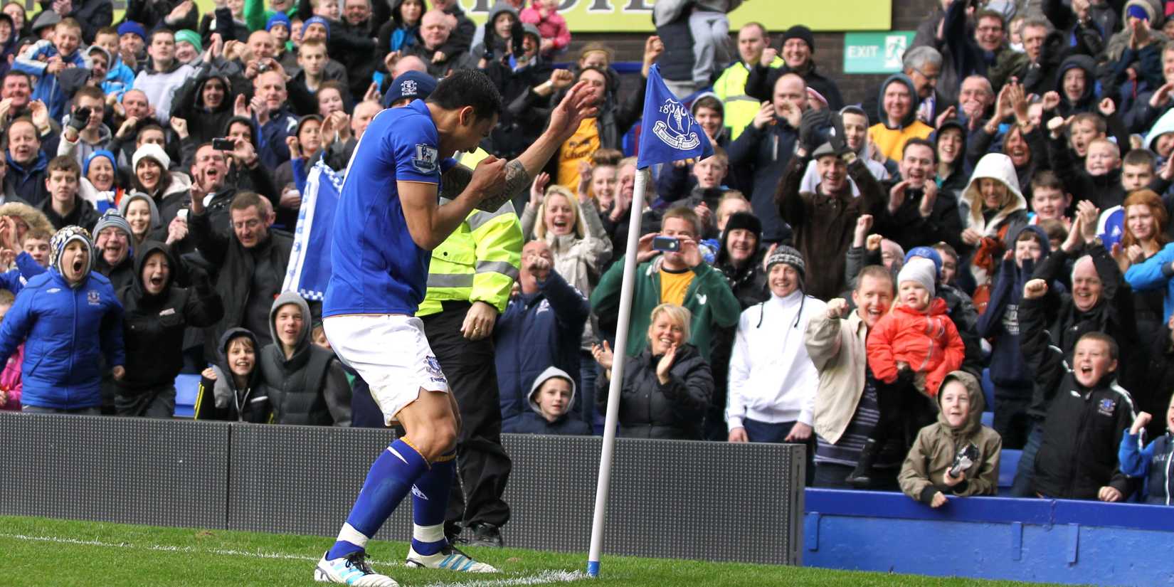 Tim Cahill, antigo jogador do Everton