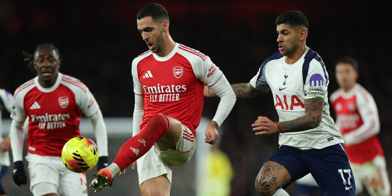 Mikel-Merino-Cristian-Romero