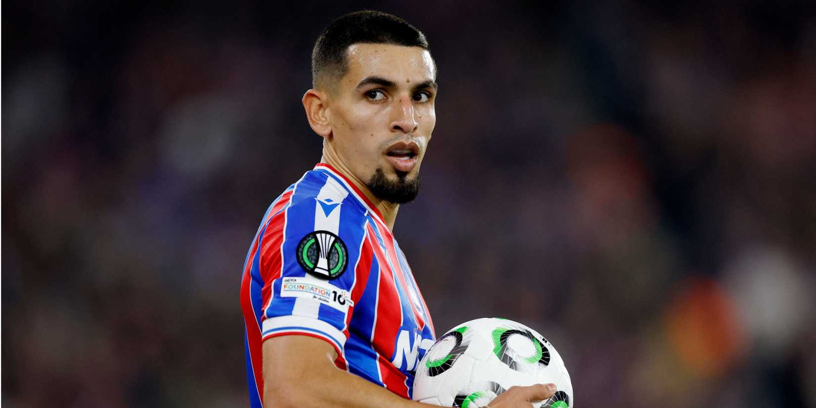 daniel-munoz-crystal-palace