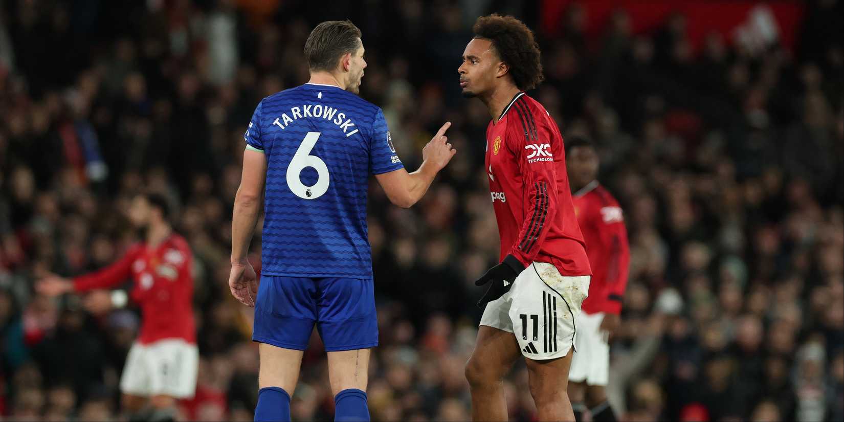 Zirkzee-Man-Utd-Everton