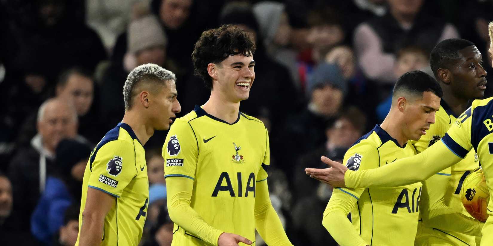 archie-gray-spurs-palace