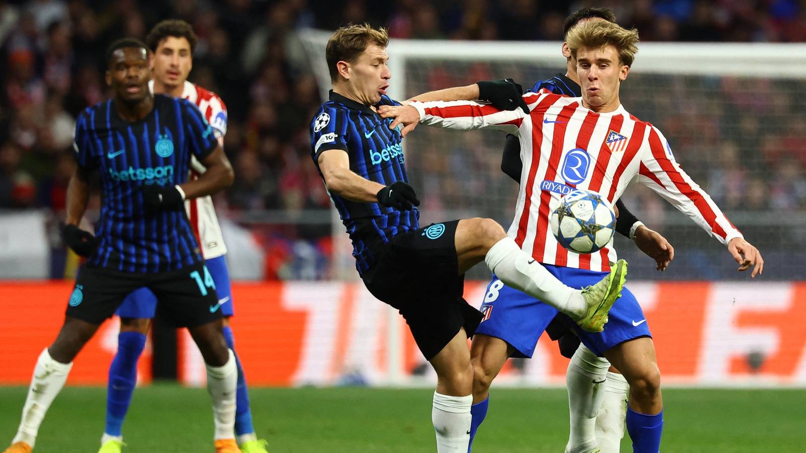 £61m bid submitted: Tottenham pushing hard to sign "unpredictable" star - Football FanCast