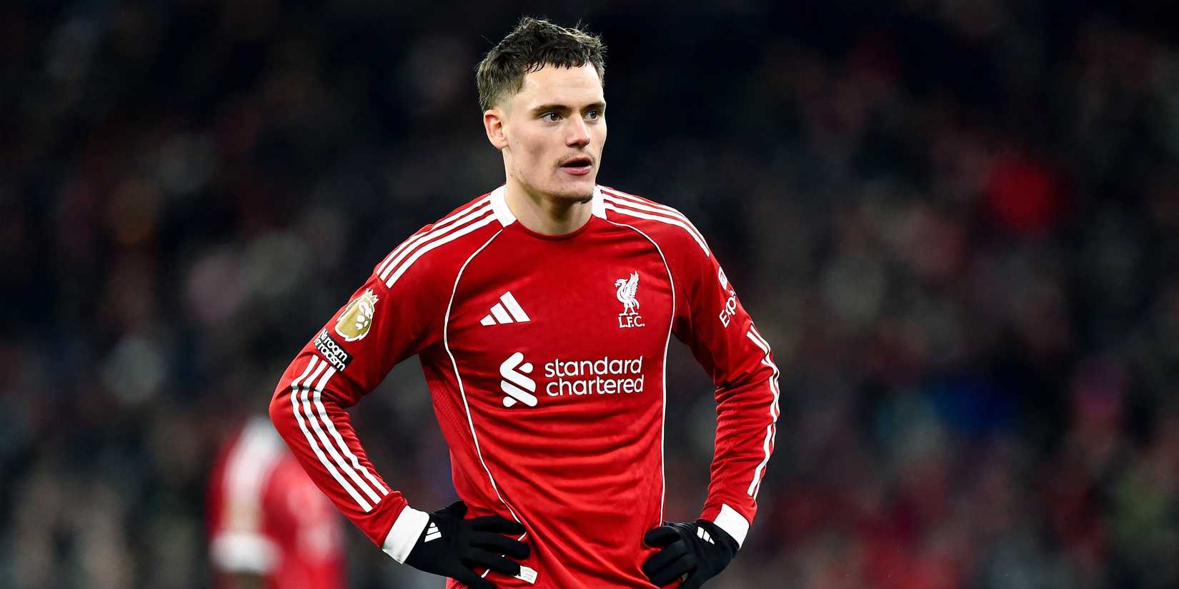 Virgil van Dijk raves over "world-class" Liverpool star who Neville thinks has been "really bad"