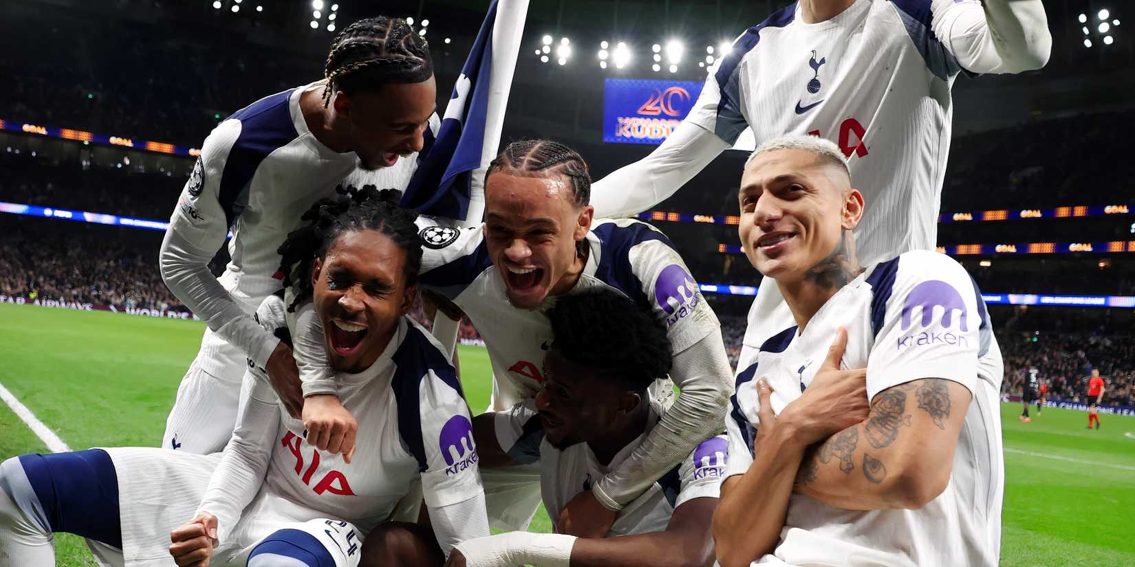 tottenham-slavia-praga-liga dos campeões