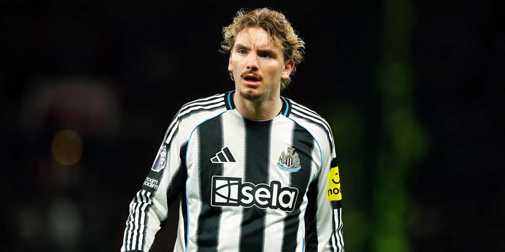 O atacante do Newcastle, Nick Woltimidt
