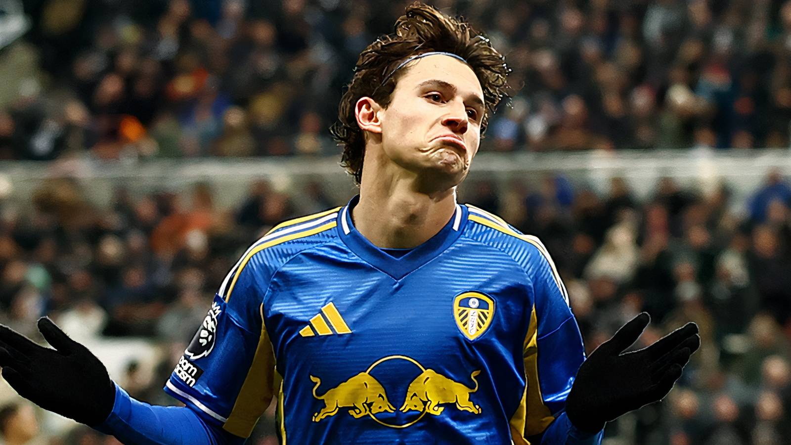 Leeds in talks to sign £22m "creative genius" as dream Aaronson upgrade