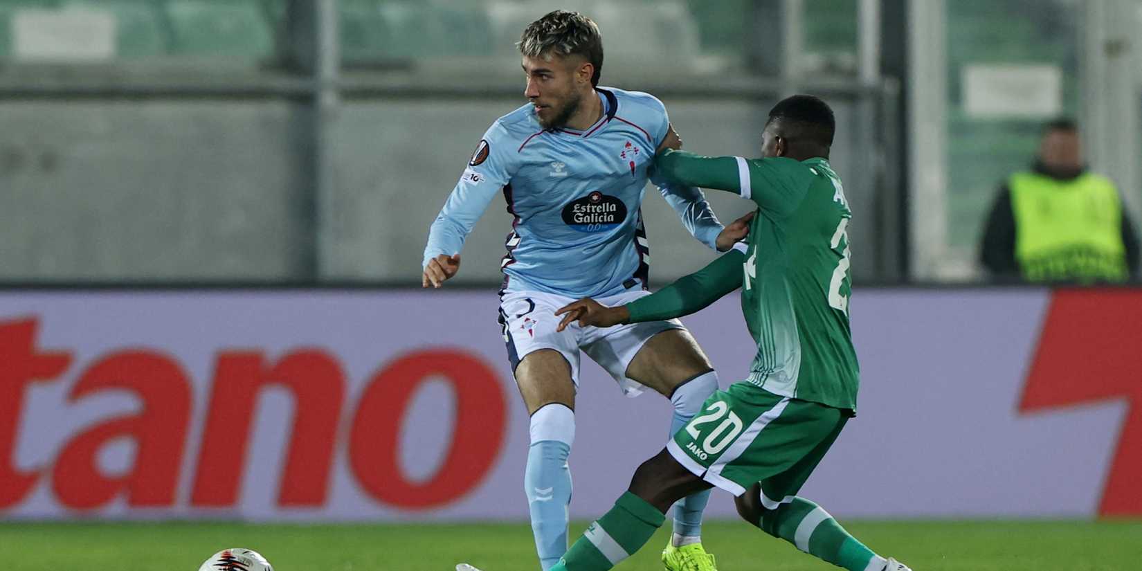 Celta Vigo's Oscar Mingueza in action with Ludogorets Razgrad's Aguibou Camara
