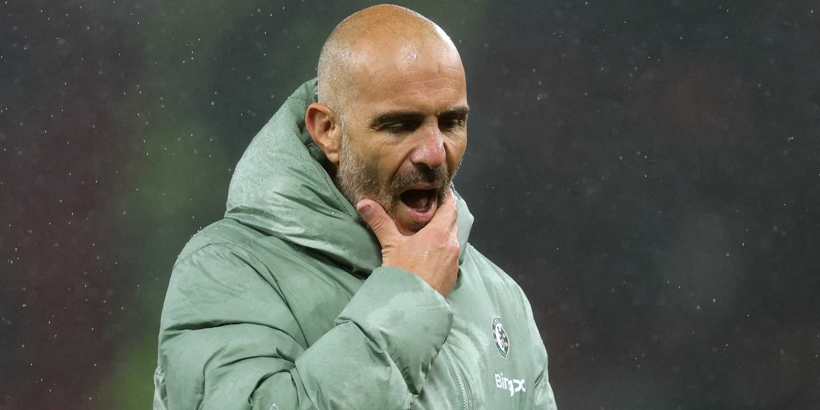  Chelsea manager Enzo Maresca looks dejected after the match