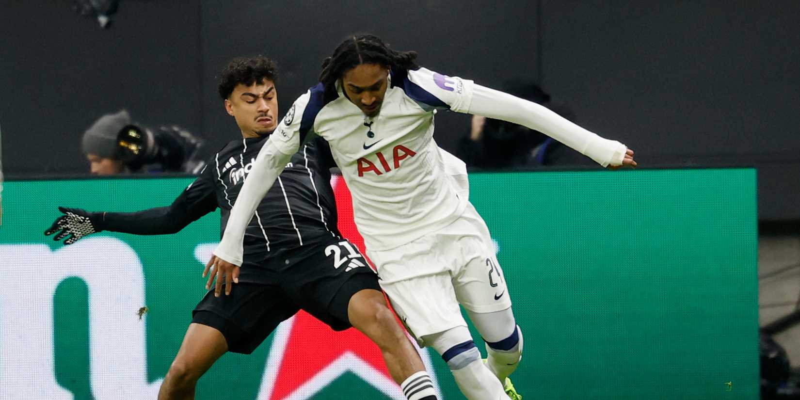 djed-spence-spurs (2)