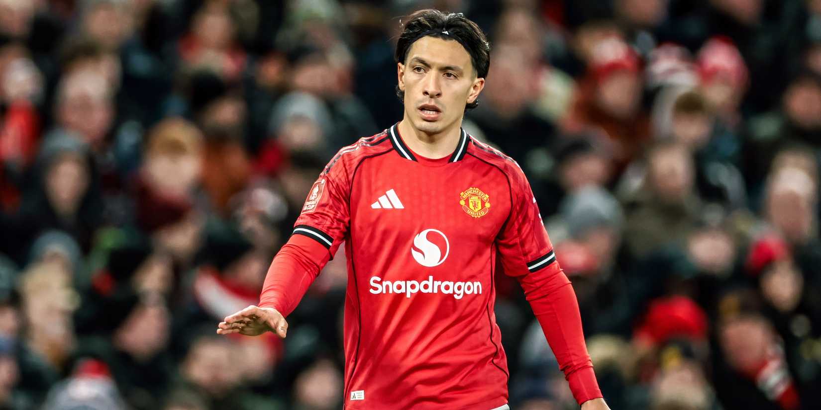 Man United's Lisandro Martinez