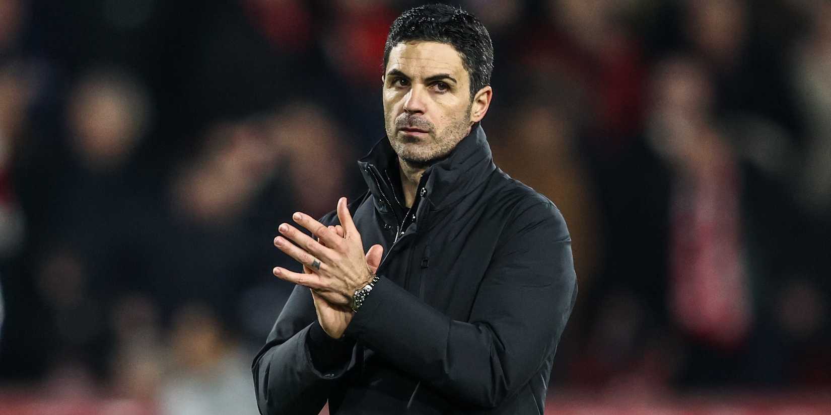 O técnico do Arsenal, Mikel Arteta, elogia os torcedores