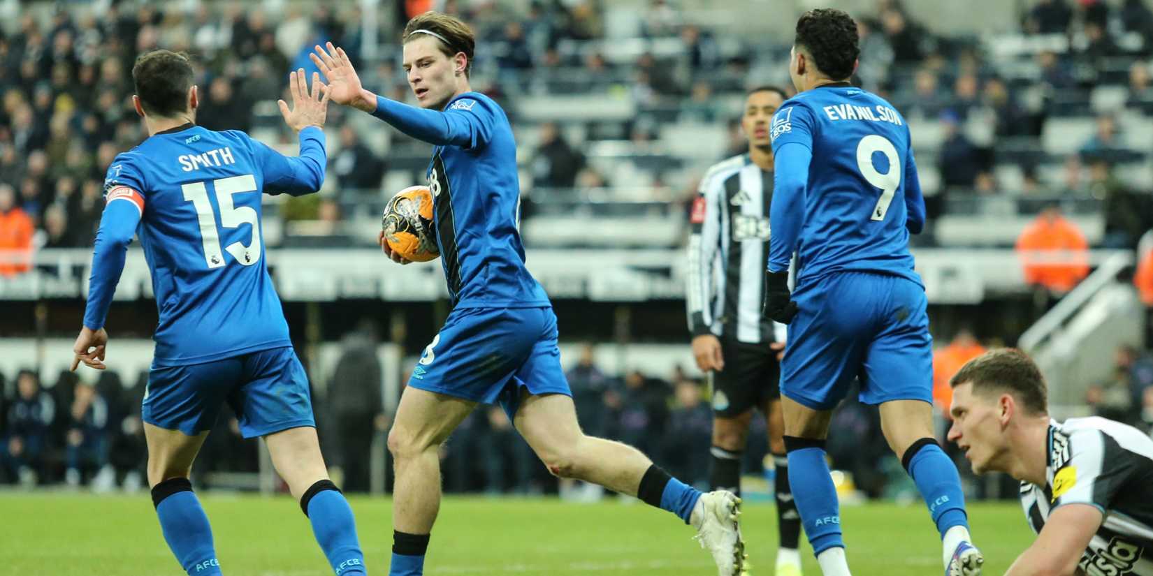 alex-scott-bournemouth