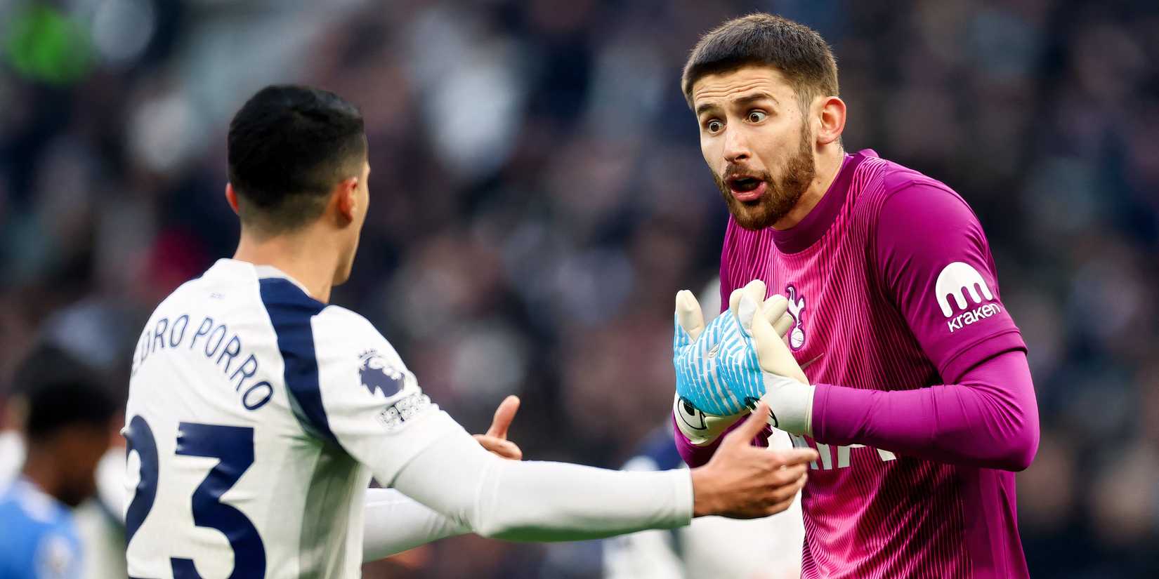 Pedro Porvoo e Guglielmo Vicario do Tottenham
