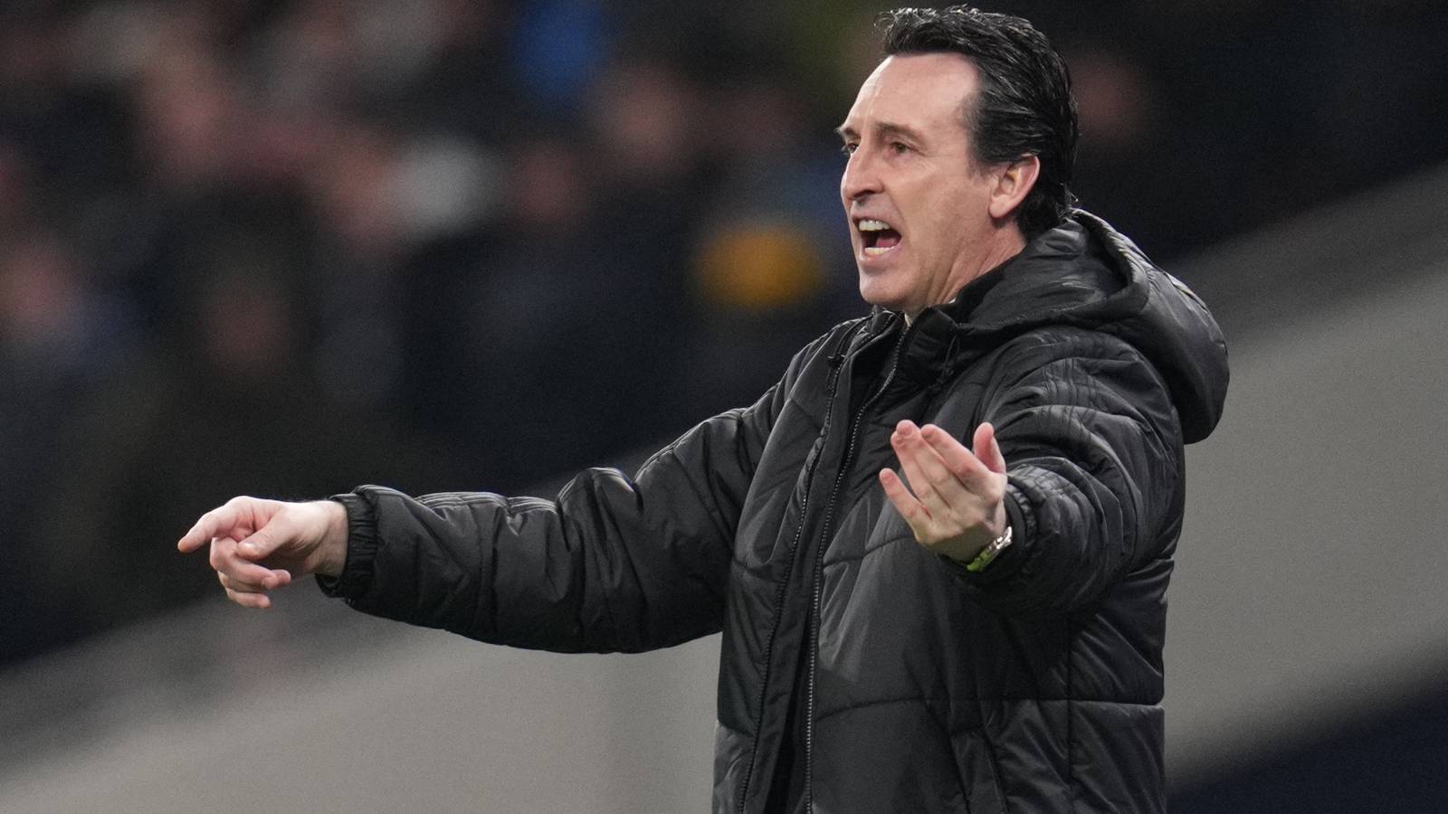 Aston Villa given green light to sign Tammy Abraham with Unai Emery keen