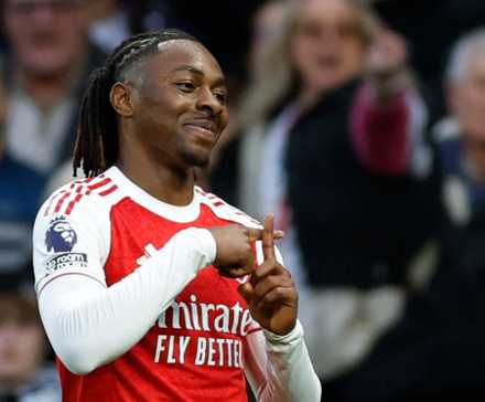 Eberechi-Eze-Arsenal-Spurs