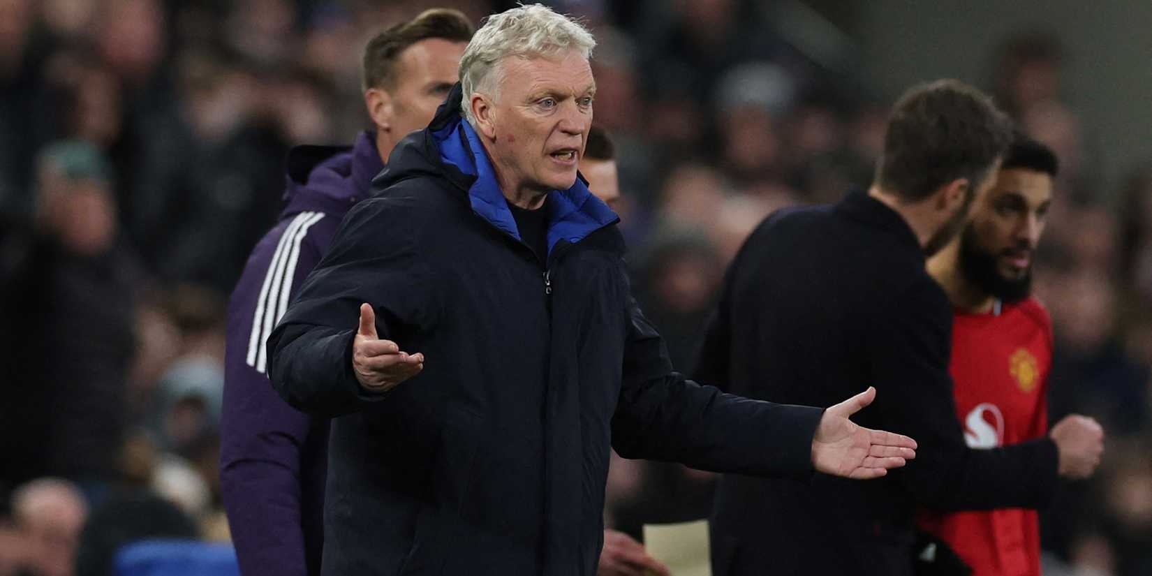 Everton manager David Moyes reacts