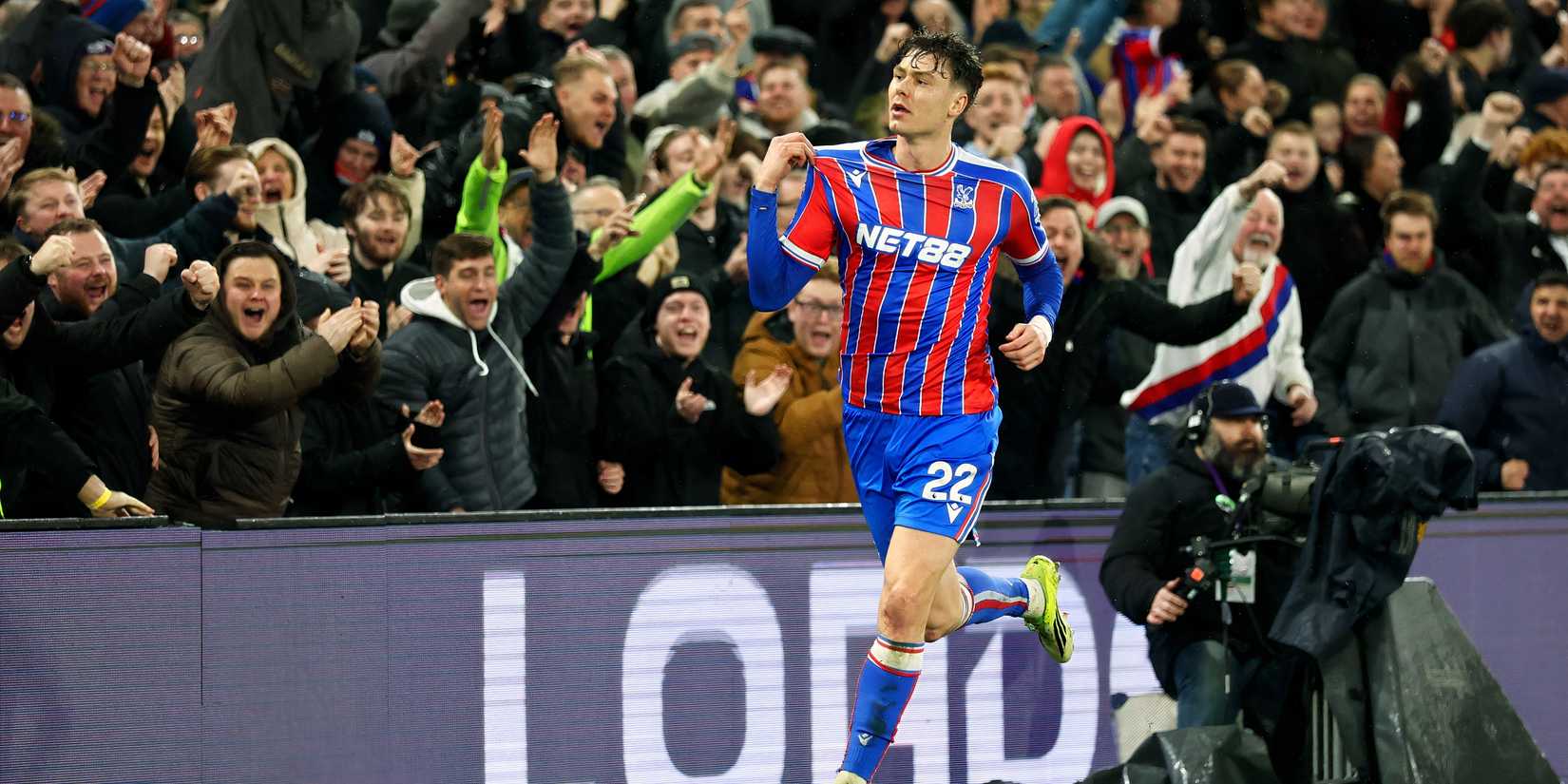 Jorgen Strand Larsen para Crystal Palace