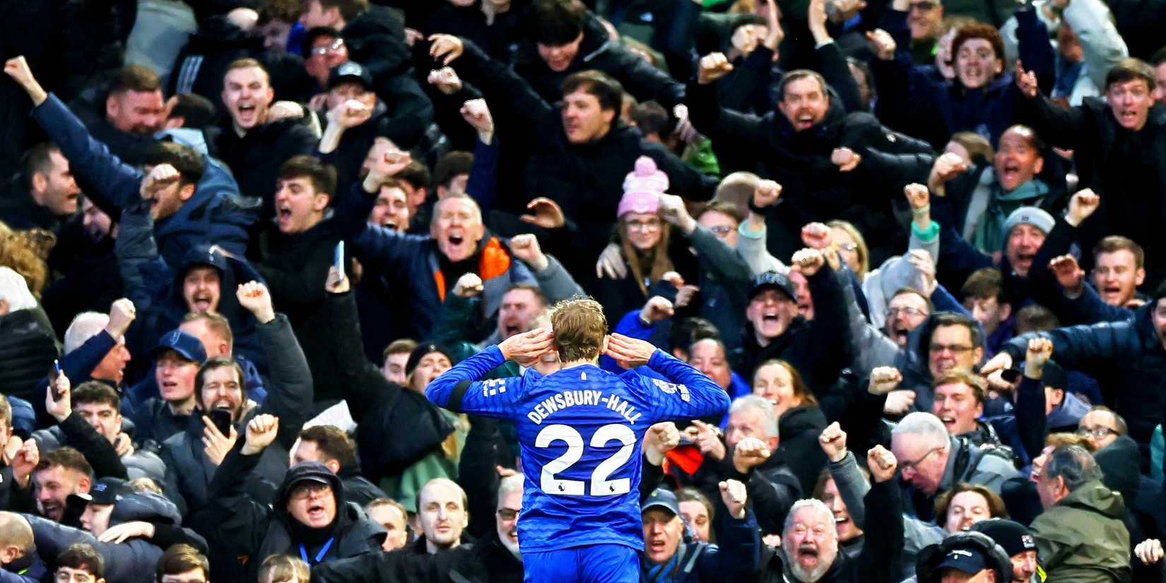 Kiernan Dewsbury-Hall for Everton