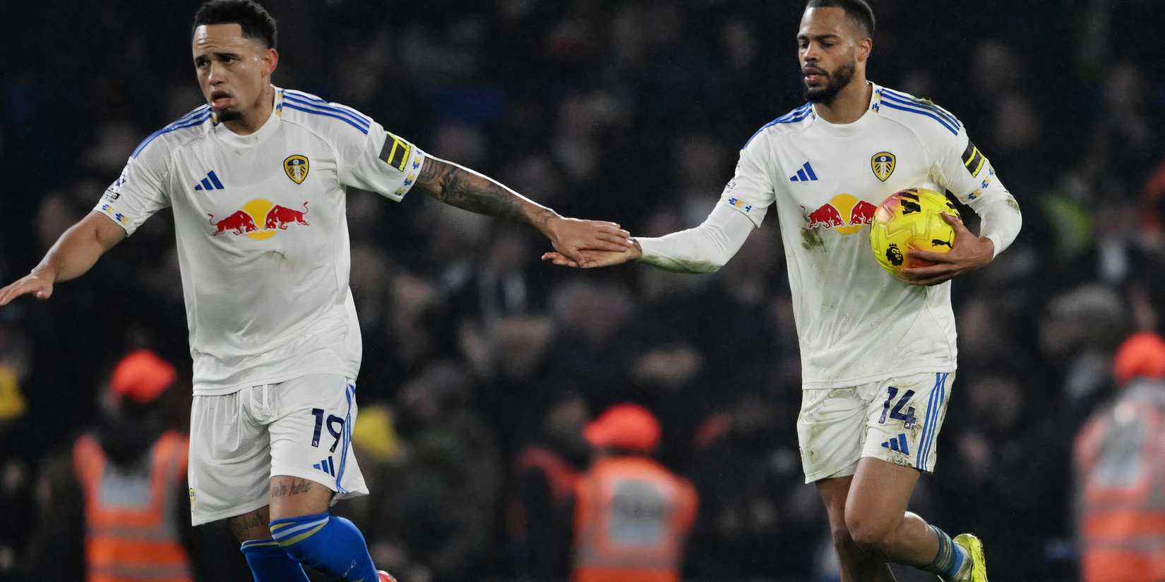 Noah-okafor-leeds-lukas-finish