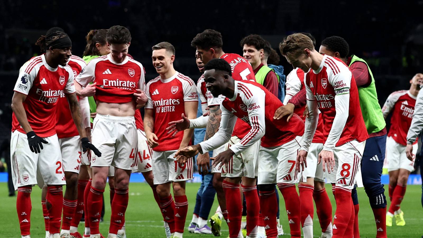 Arsenal’s third-highest earner must never start for them again after Spurs