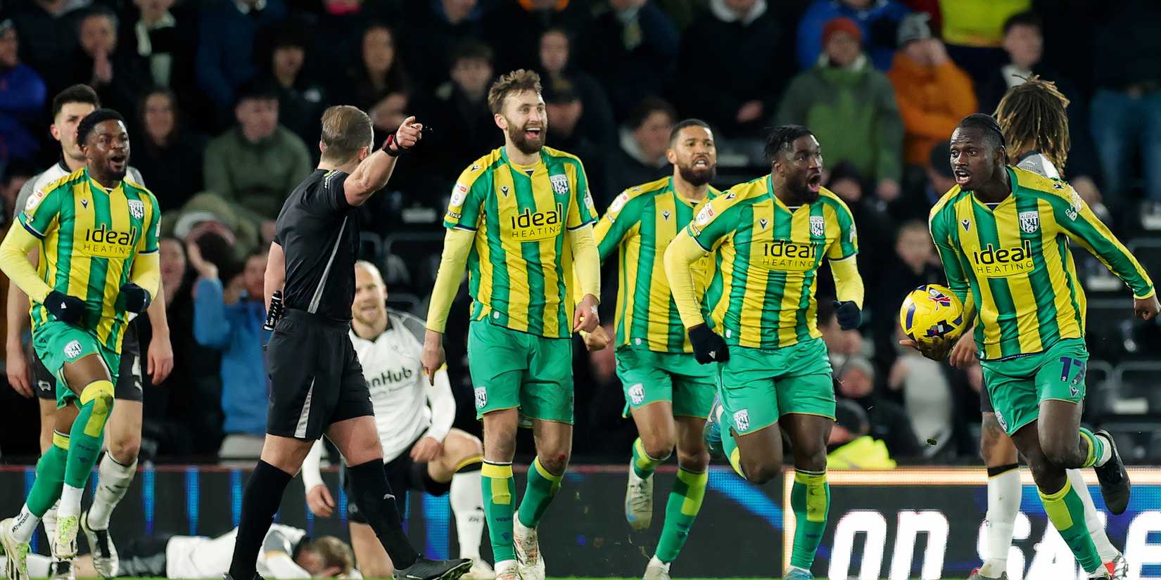 kejuaraan-barat-brom-akpom-phillips