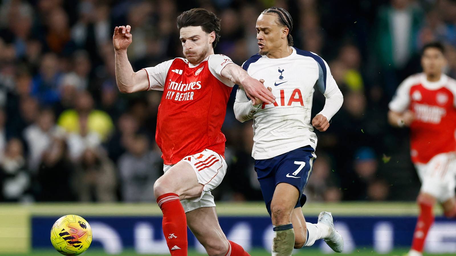 Spurs’ “£100m of tomorrow” star now looks like a “young Declan Rice” Spurs’ “£100m of tomorrow” star now looks like a “young Declan Rice”