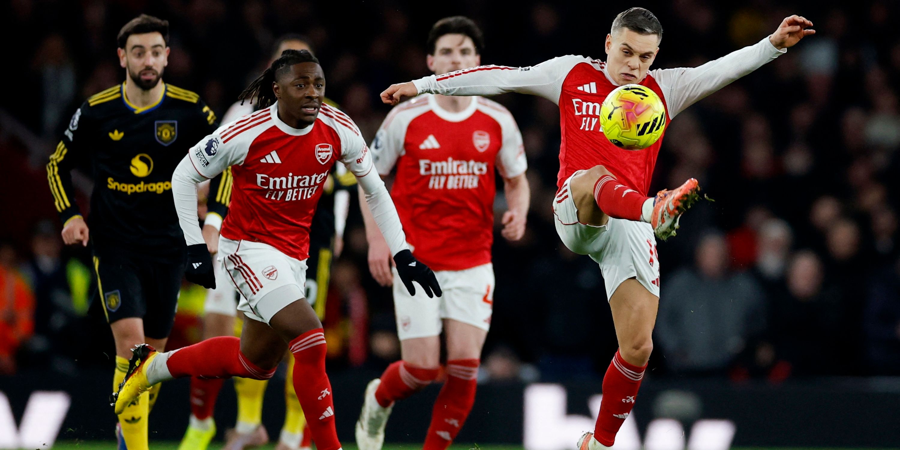 Leandro Troussard, do Arsenal, em ação 