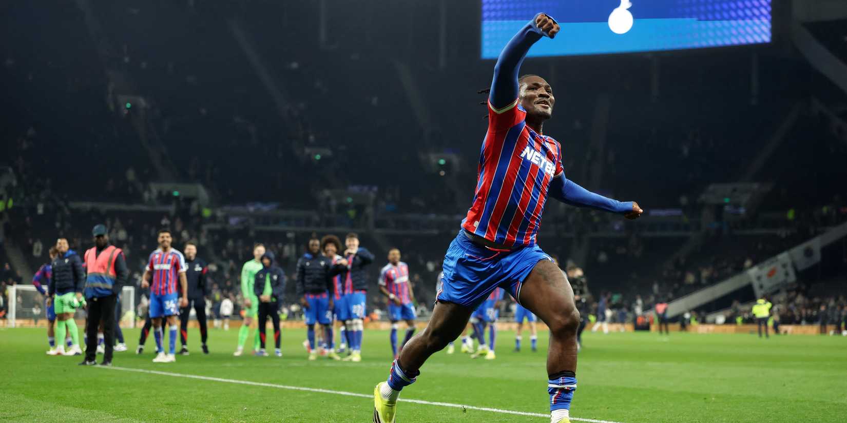 Christantus Uche untuk Crystal Palace