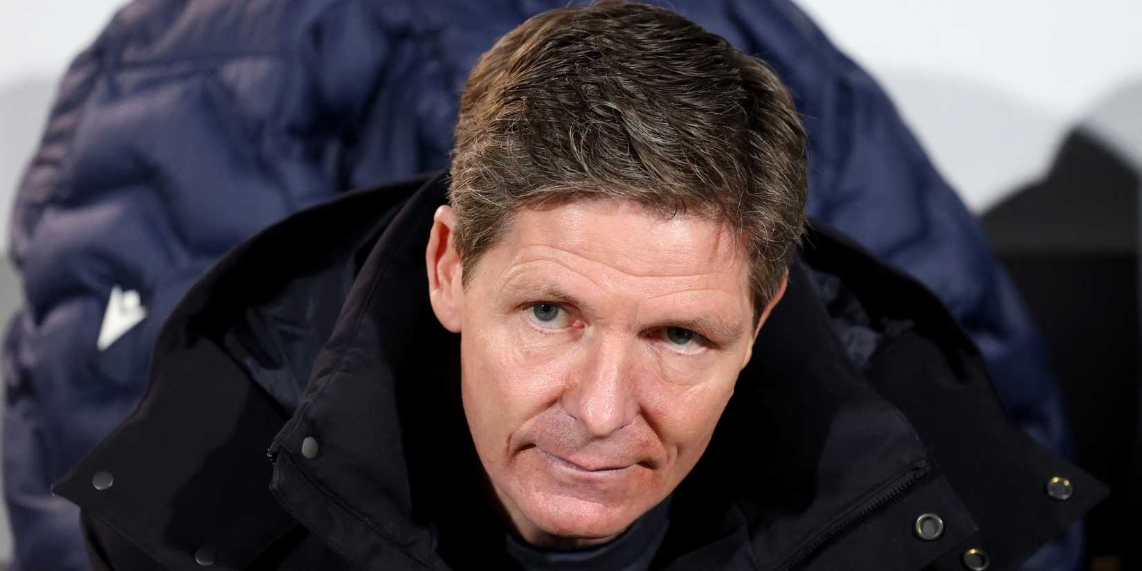 Crystal Palace manager Oliver Glasner looks on ahead of the game